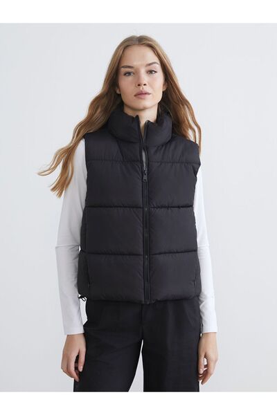 LC Waikiki Stand Collar Women's Puffer Vest