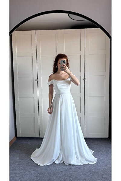 AYŞENUR DİNÇER Viola Saten Düşük Omuz Beyaz Abiye