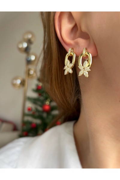 ToffyStore أقراط مربعة بتفاصيل زهرية فاخرة