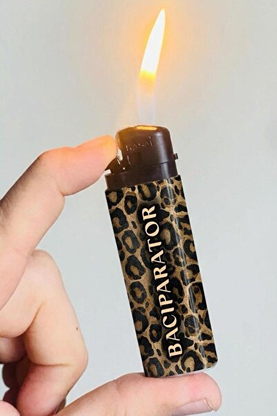 Saatistan Leopar desenli şık ve kullanışlı kadın çakmak, zarif tasarım ile ta...