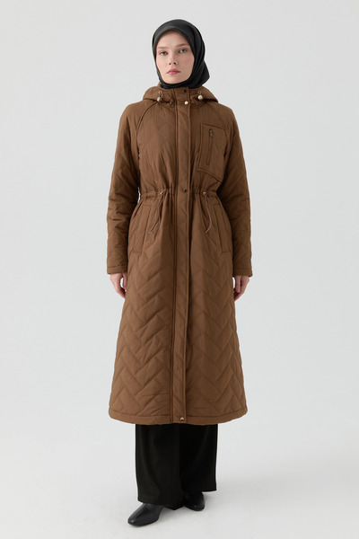 Tuğba Lastik Detaylı Kapitone Kaban - Camel