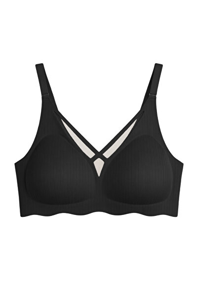 Cottonhill Seamless Bra - Liny |   Black Laser Cut Seamless Line Patterned Lo...