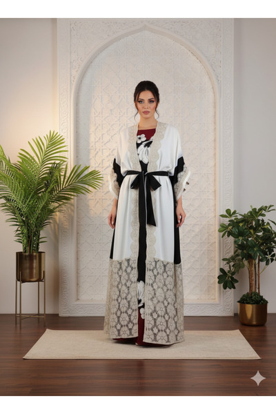 ASIAN Lubna Jalabiya