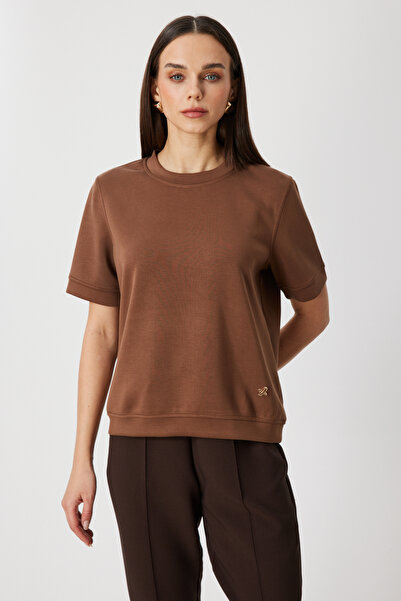 ON Metal Aksesuarlı Sıfır Yaka Tişört