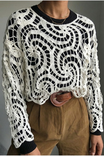 FEMELLE White Crochet Blouse Standard Size