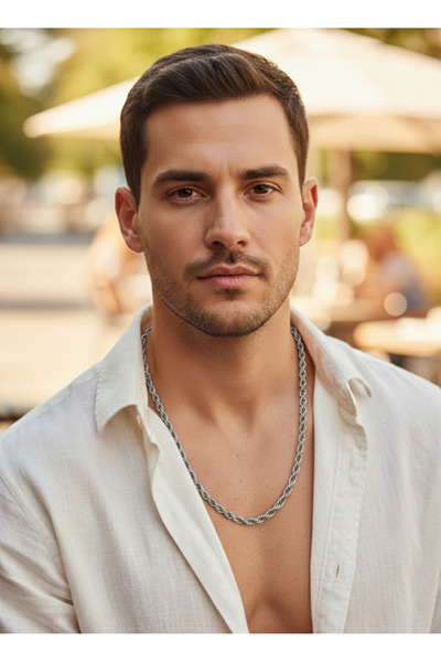 Zeyn Çelik erkek model takı