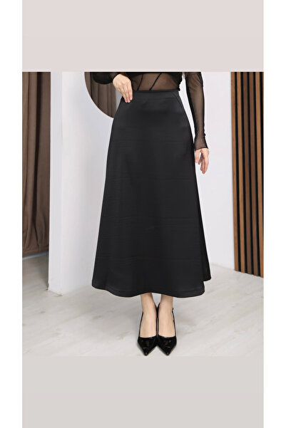 Moda Banuş Fusta lungă neagră elegantă cu detalii din satin