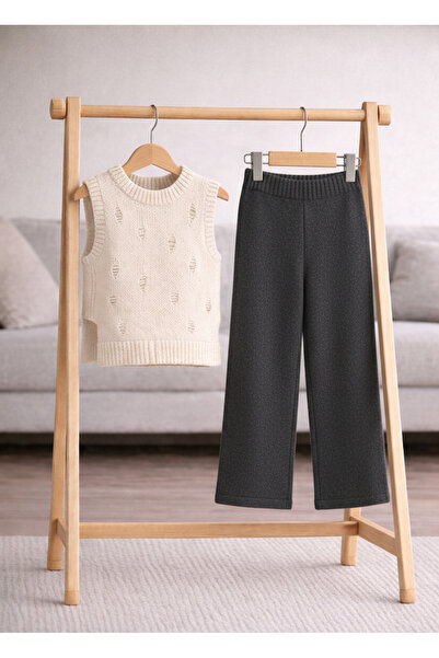 Nimini Kids Βαμβακερό πουλόβερ με λεπτομέρεια στον λαιμό και πλεκτό παντελόνι...