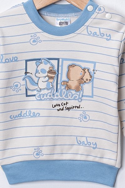 Hoppidik Cat and Squirrel Printed 2-Piece Set with Snap Collar and Cuffs