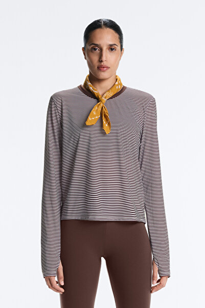 Oysho Long-sleeved striped technical T-shirt