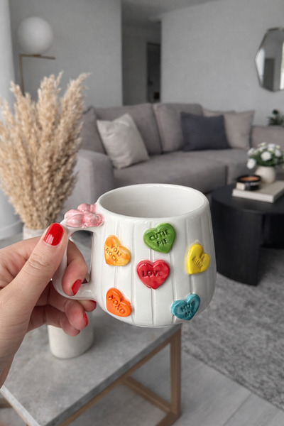 MeGgDecor Colorful Heart Detailed Ceramic Mug