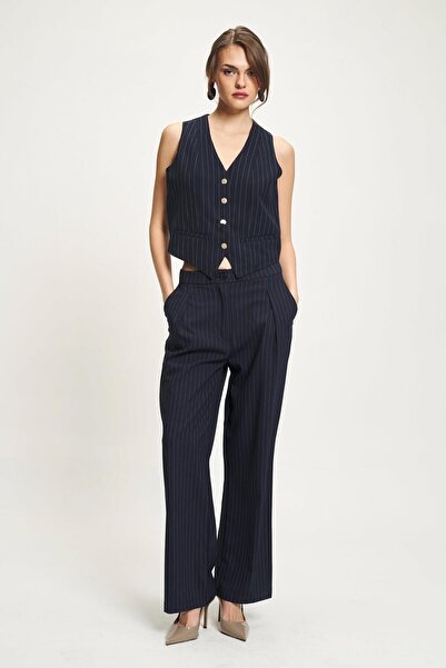 Lijuri Buttoned and Lined V-Neck Striped Vest Pant Suit 10320