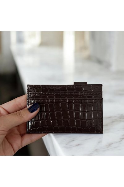 EZZY BLİSS Ezzybliss Women's Brown Shiny Faux Leather Crocodile Pattern Snap Fastener 4-Compartment Card Holder-Wallet