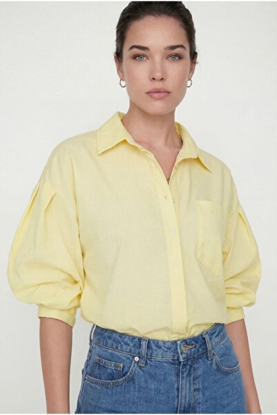 Cistern İstanbul Women's Short Sleeve Shirt with Pocket Detail