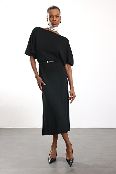 5in1Canpolat Μαύρο Πλεκτό Φόρεμα με Ζώνη 251319