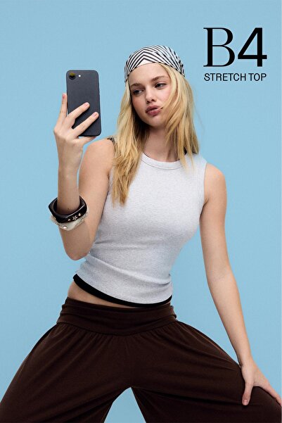 Stradivarius Basic dar kesim top