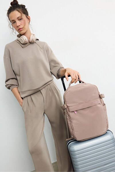 Stradivarius Spor kabin sırt çantası