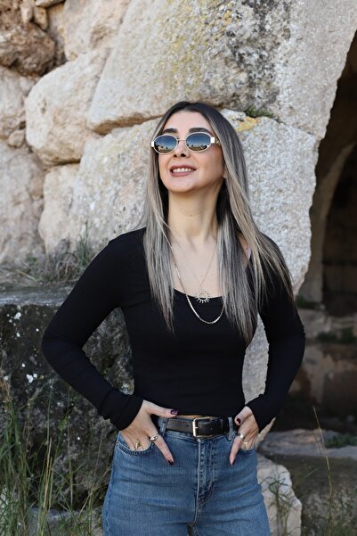 bytugcekaya Black Ribbed Oval Neck Blouse