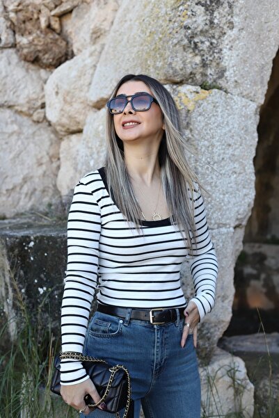 bytugcekaya White-Black Striped Ribbed Oval Neck Blouse