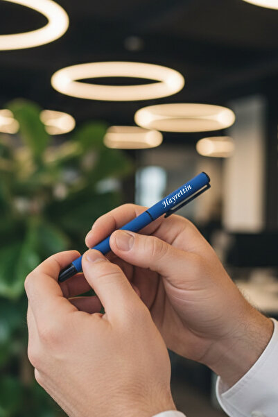 MEG TASARIM DÜNYASI Kişiye Özel İsim Yazılan Kutulu Renkli Tükenmez Roller Ka...