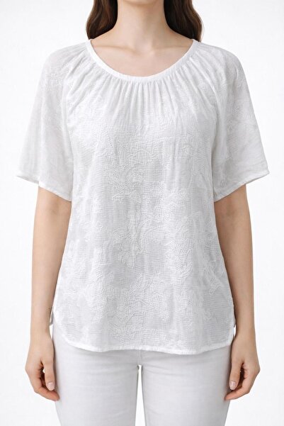 Neden Tekstil White Self-Patterned Gathered Collar Blouse