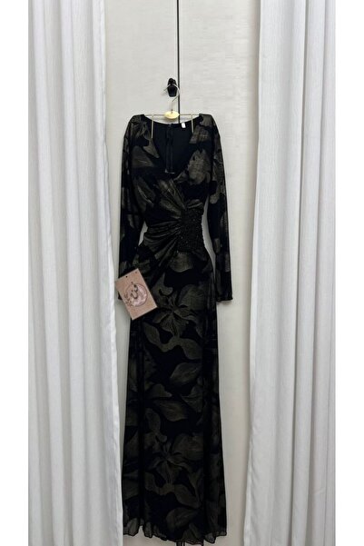 ainaqat aljawhara evening dress