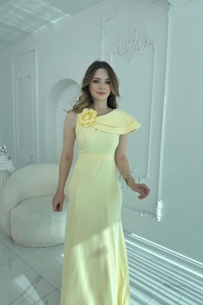 zoezoe Asimetrik Volan Detaylı Sarı Tek Omuzlu Abiye Elbise