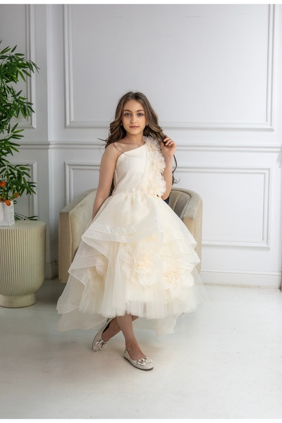 Generic Girls' formal dress with a luxurious design - off-white color