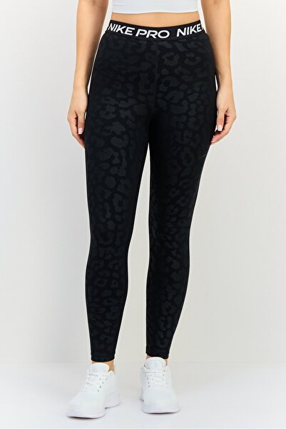 Nike Women Tight Fit Training Leggings, Black