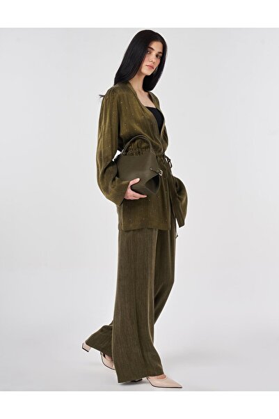 KYR طقم مكون من قطعتين من الليوسيل والفسكوز مطبوع عليه Hotfix باللون الكاكي ا...