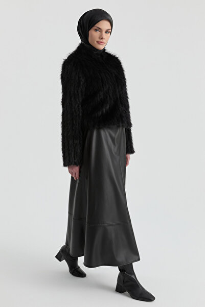 Tuğba Kürk Mont - Siyah