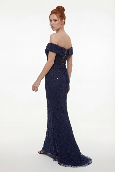 Lafaba Kadın Lacivert Kayık Yaka Boncuklu Uzun Abiye Elbise