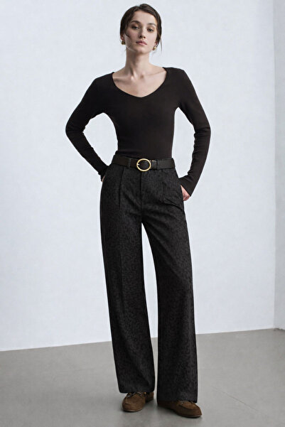 Quzu Leopar Desenli Kemerli Pantolon