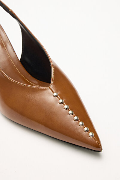 LUTVELIZADE Heels 2610 - Pointed Toe Stone Detailed Caramel Women's Heels