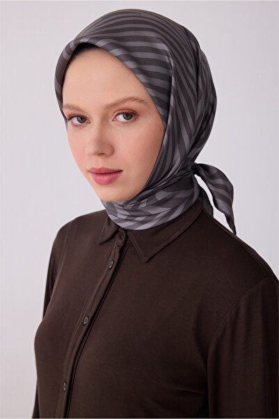 Belli Eșarfă gri cu model geometric, 100% mătase twill 4325-82