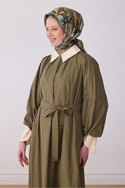 Belli Eșarfă din mătase twill 100% cu model floral kaki 4330-81