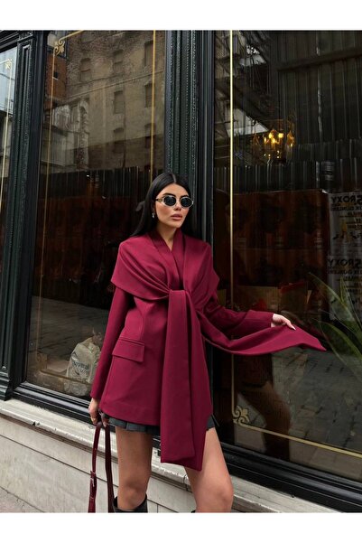 Ekim Store طقم بليزر مزدوج مع شال أمامي وتفاصيل ربطات