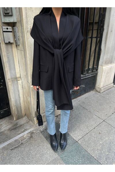 Ekim Store طقم بليزر مزدوج مع شال أمامي وتفاصيل ربطات