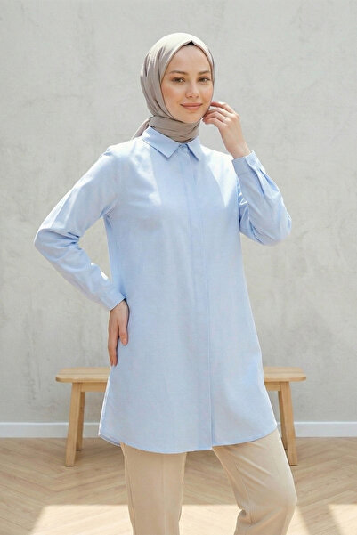 Kirazgym قميص بوي فريند طويل بقصة بيضاوية وأزرار مخفية للنساء - أزرق فاتح