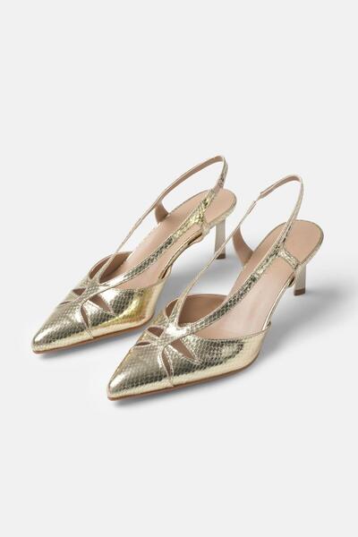Mio Gusto Jolly Gold Color Women's Heeled Shoes