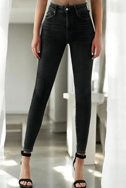 Livik Pantaloni de damă Luvina Antracit cu picior îngust