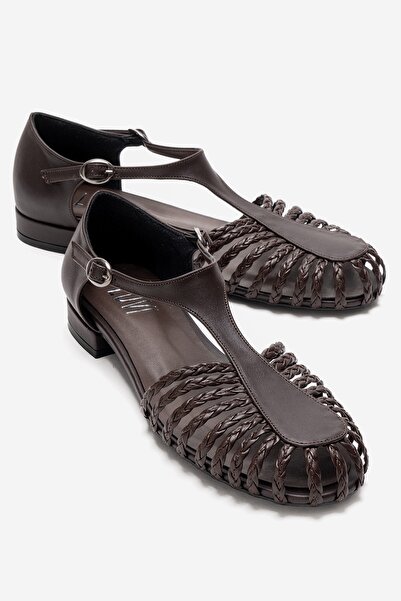 LuviShoes ONOS Кафяви дамски сандали с плетени детайли