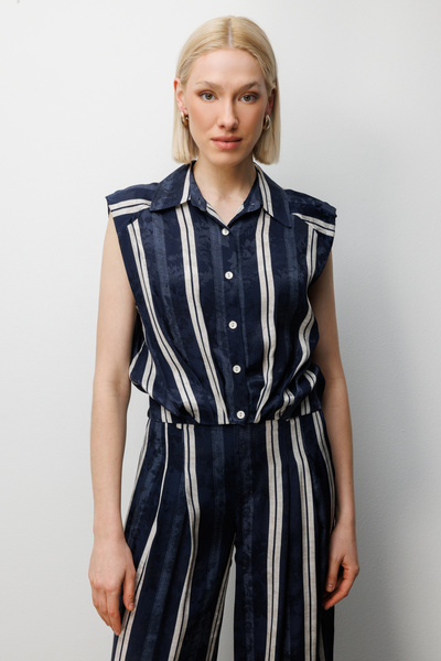 ON Çizgi Desenli Crop Gömlek