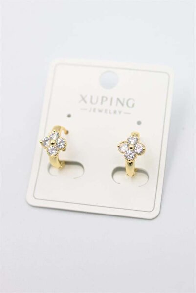 MENESSA حلق مرصع بالأحجار - ذهبي