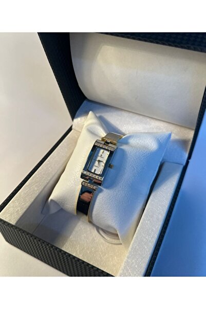 Revello kadın kol saati