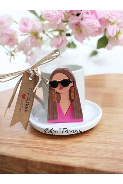 oksukokulutaş Girl in Pink Dress Turkish Coffee Cup