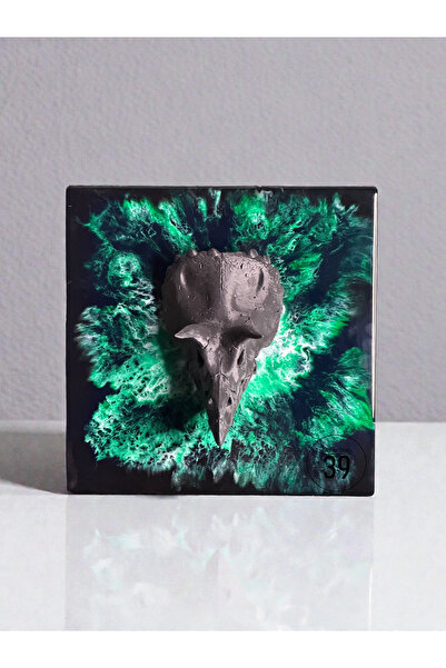 3D Triceratops Kafatası Yeşil Epoksi Duvar Tablosu, El Yapımı Sanat Eseri, 35x35 cm, Modern Tasarım