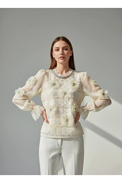 Rabiossa Kadın Kristal Yaka Detaylı 3D Çiçekli Dantel Bluz