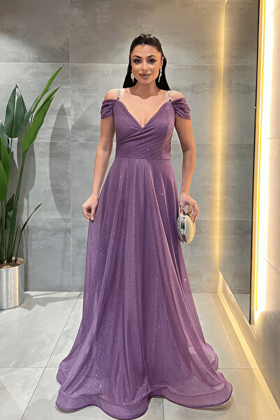 giyimmasalı Rochie de seară din țesătură cu sclipici, cu decolteu bărcuță - MOV