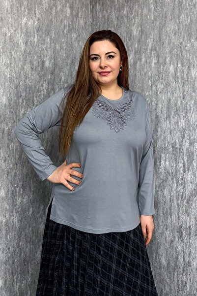 ModaPlaza Women's Stone Embroidered Blouse 005